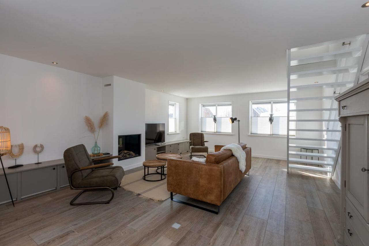 Welcome In - Oostkapelseweg 32, Serooskerke 'Ooievaar' Екстериор снимка